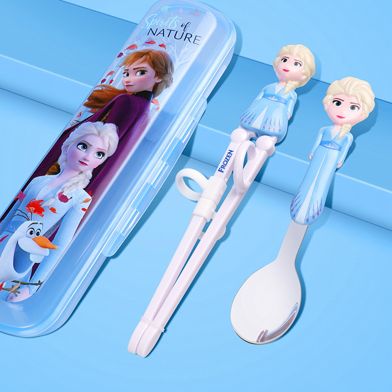 Set 3 món muỗng, đũa tập ăn nổi 3D kèm hộp đựng hình công chúa Elsa Frozen 2 màu xanh dương cho bé gái - 118VNDP2189