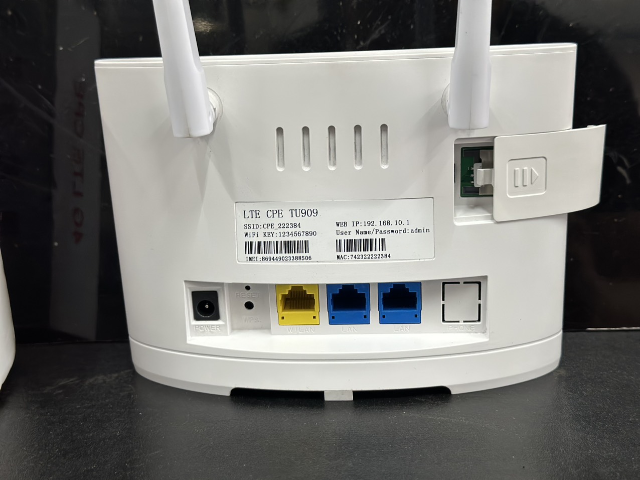 Bộ Phát WIFI Từ Sim 3G/4G chuyên dụng -Tốc Độ 300 mbps - Nguồn 12V - Sóng Ổn Định - Cực Mạnh - Hàng Chính Hãng