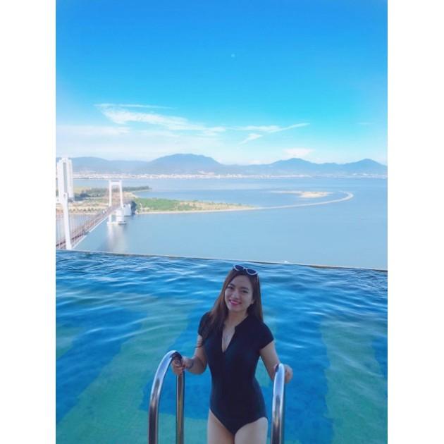Bikini, bodysuit có tay khoá kéo