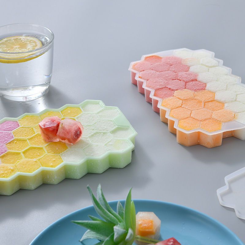 Khay Làm Đá Silicone Có Nắp Đậy 37 Ô Hình Tổ Ong Tiện Lợi Dễ Dàng Tách Khuôn