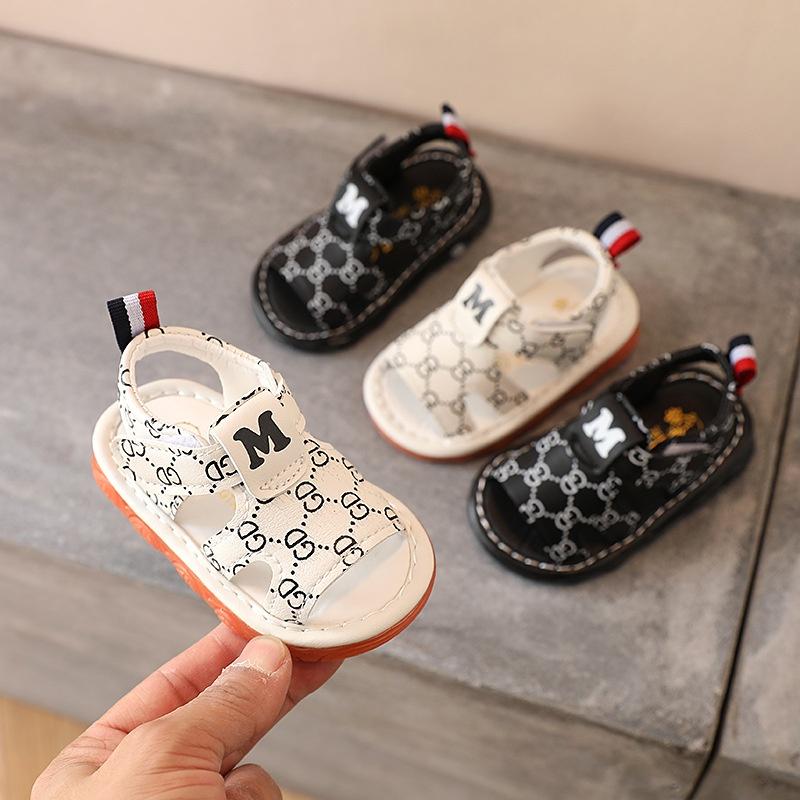 Sandal Tập Đi Cho Bé Trai Bé Gái Phát Tiếng Kêu Đế Mềm Chống Trơn Trượt Phong Cách Hàn Quốc D50