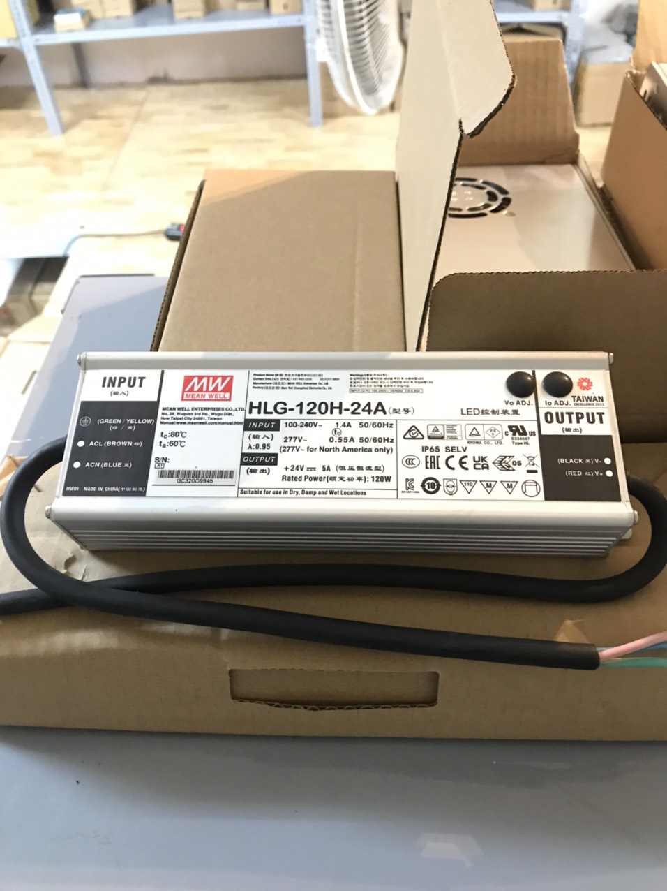 Nguồn LED Driver HLG-120H-24 Meanwell (120W 24V 5A), Hàng chính hãng