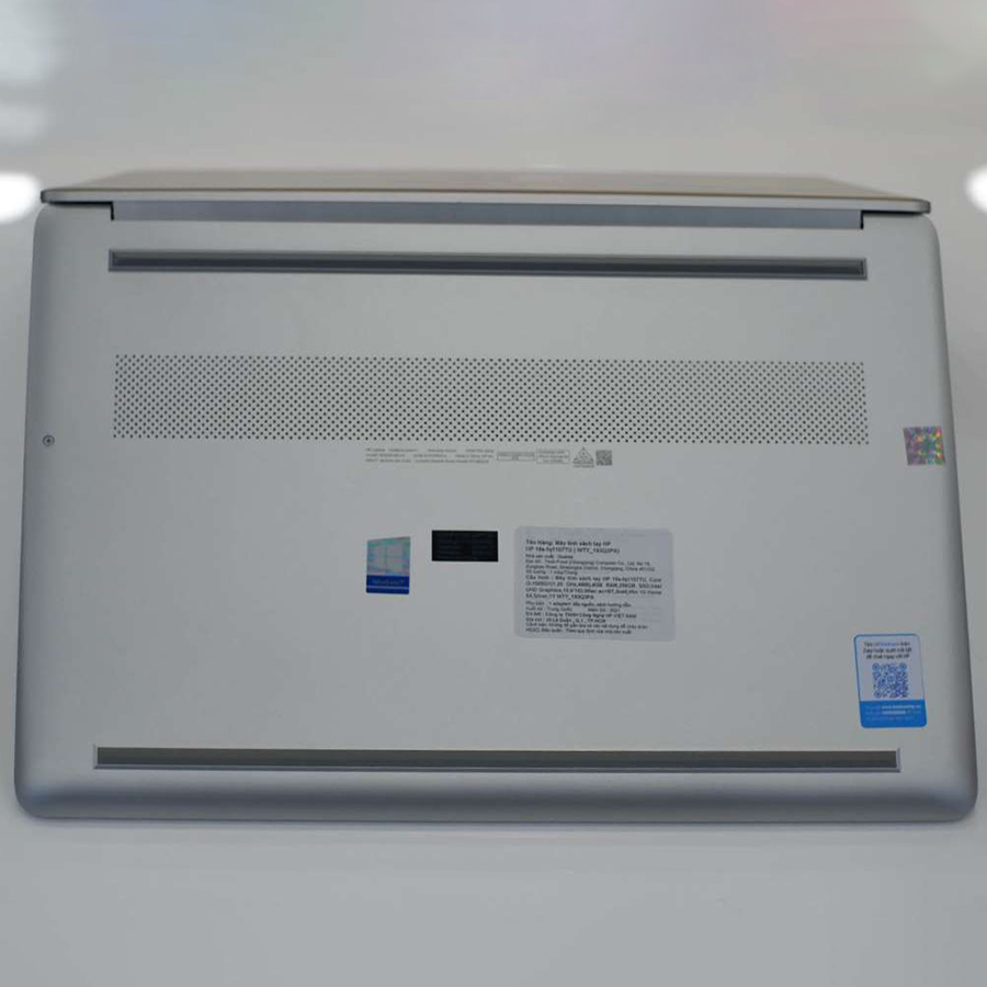 Laptop HP 15s-fq2561TU 46M29PA - Hàng Chính Hãng