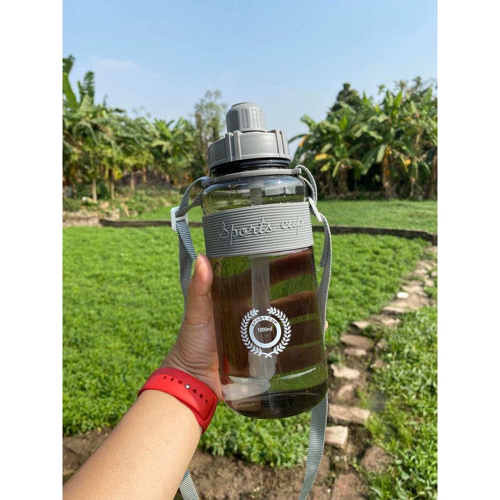 Bình Đựng Nước Sports Cup Phong Cách Thể Thao Có Ống Hút Và Dây Đeo Tiện Lợi dễ sử dụng- htshop_1