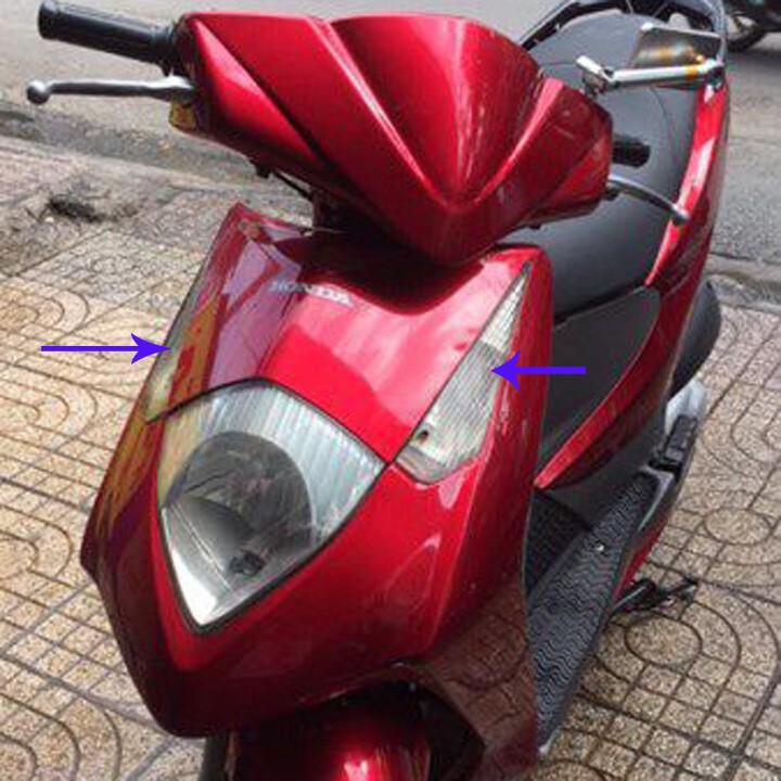 Cặp nắp đèn xi nhan TRƯỚC dành cho xe DYLAN - A1758