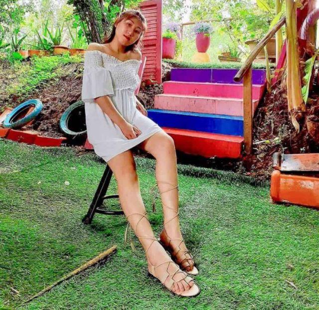 Dép Sandal Boho Cột Dây Chiến Binh Tua Rua