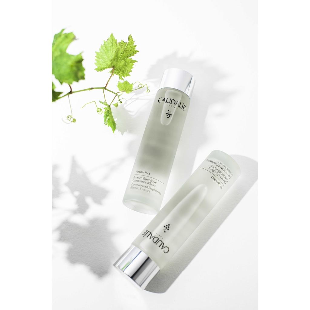 Nước dưỡng làm sáng Glycolic cô đặc Caudalie Vinoperfect Concentrated Brightening Glycolic Essence 150ml