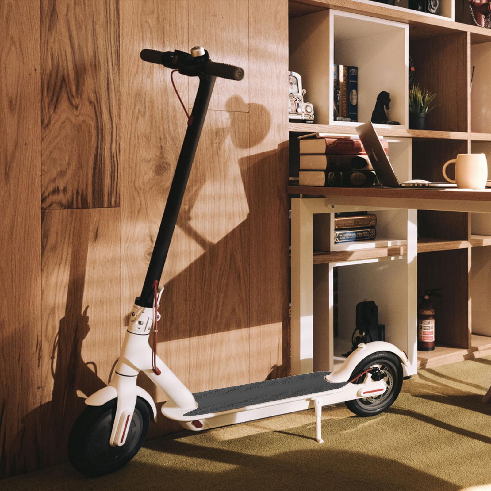 Tấm Lót Silicone Dính Chỗ Đứng Xe Điện Scooter