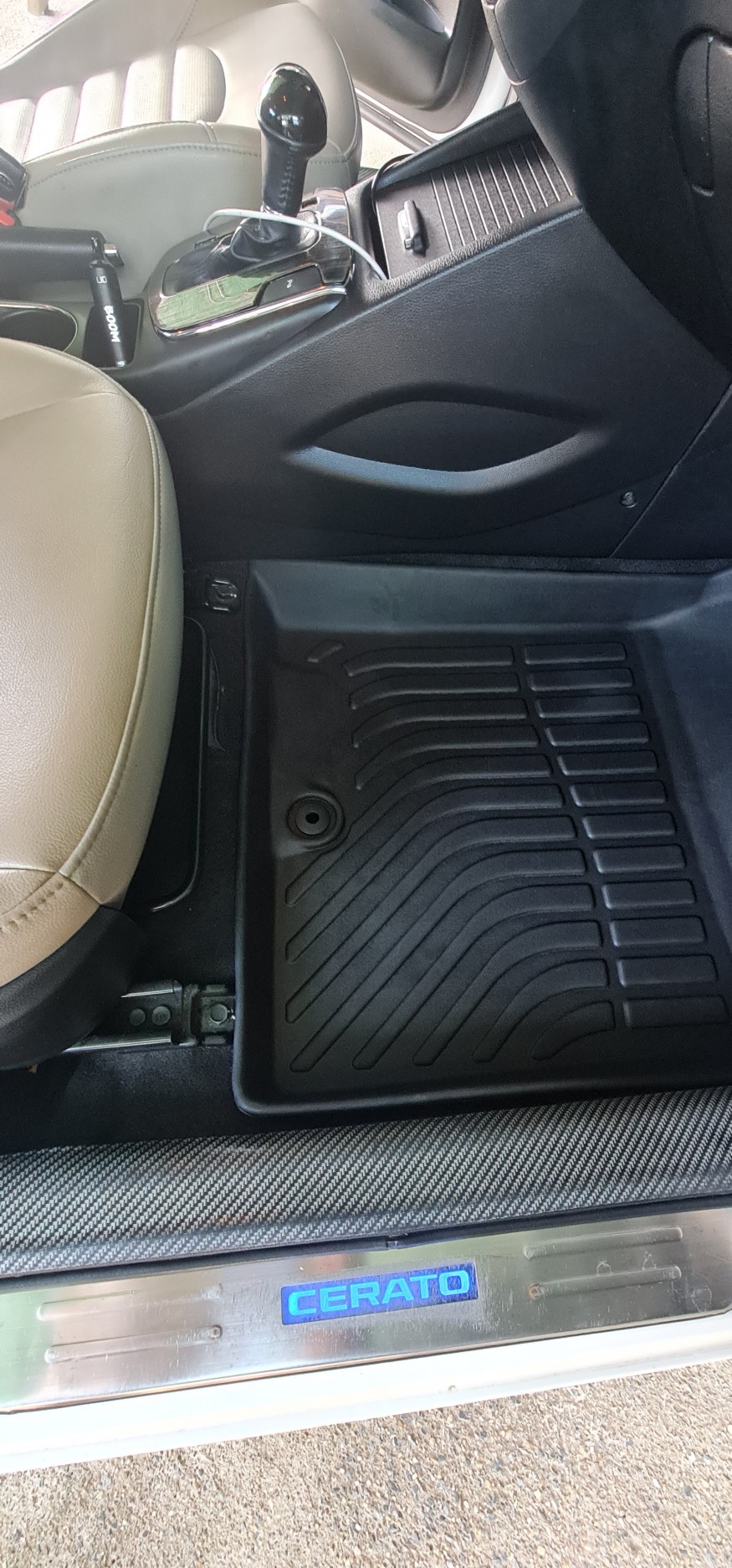 Thảm lót sàn xe ô tô KIA K3 CERATO (2018 - 2022) chất liệu TPE thương hiệu Macsim màu đen