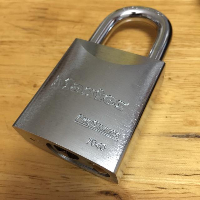 Ổ khóa thép Master Lock 7040 4KEY Thân rộng 40mm 4 chìa đồng dòng ProSeries - MSOFT