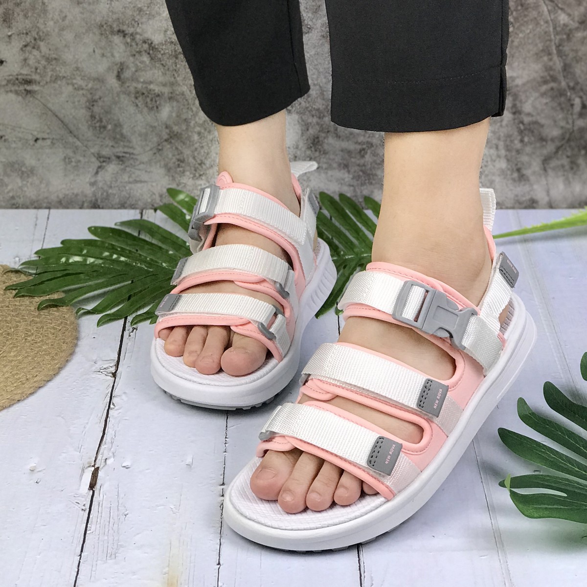 Sandal nữ học sinh quai dù hiệu Rova RV3408P