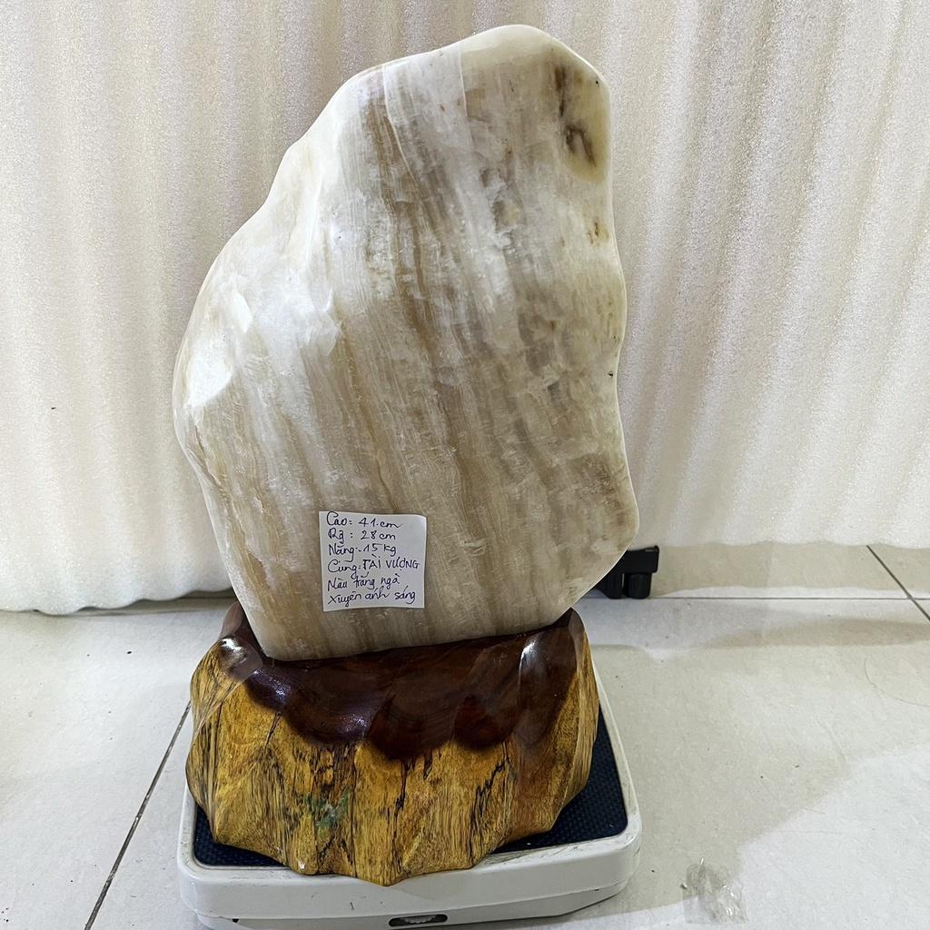 Cây đá phong thủy vân trắng cao 44 cm nặng 15 kg cho mệnh THỦY VÀ KIM