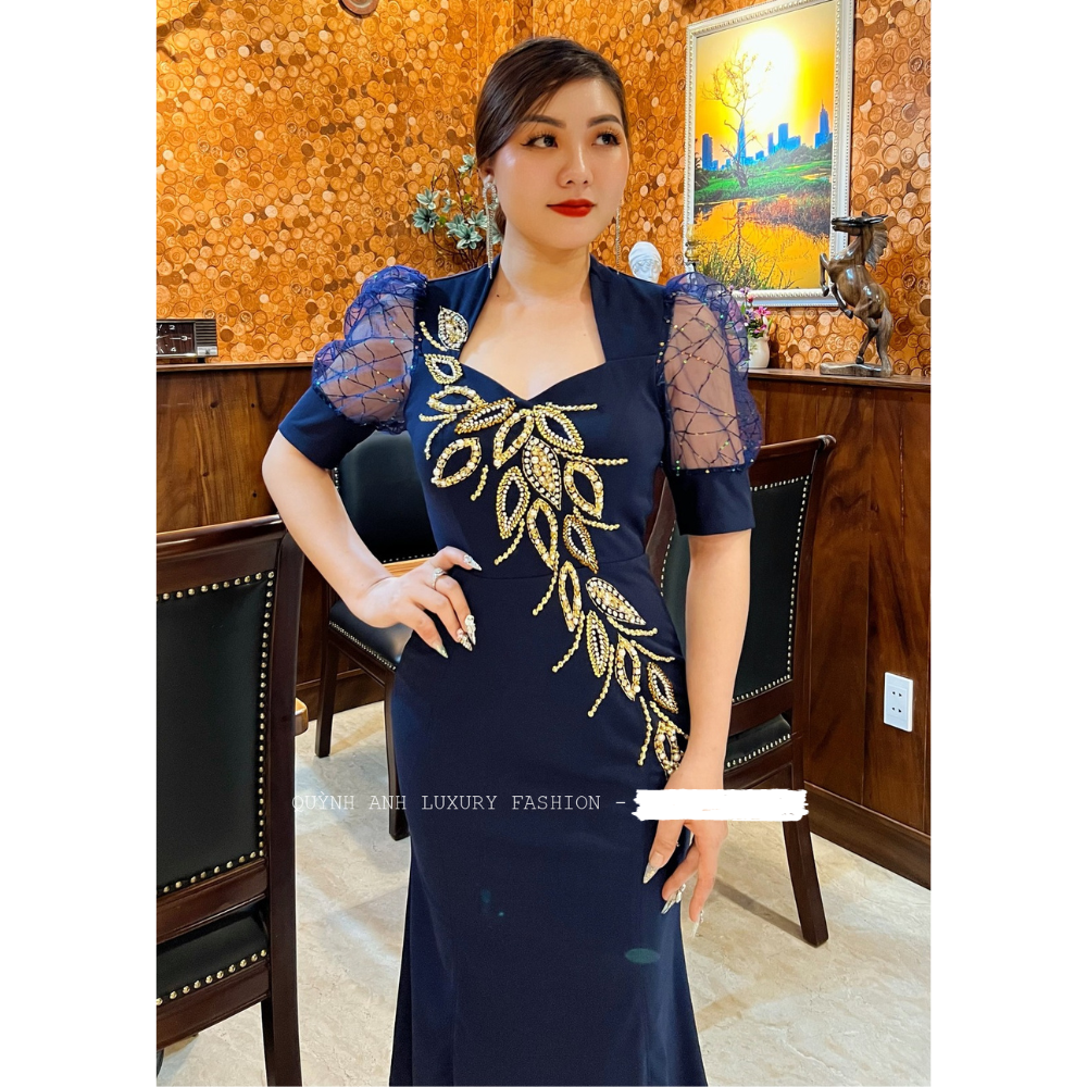 Đầm Body Nữ Hoàng Phối Lưới Đính Đá