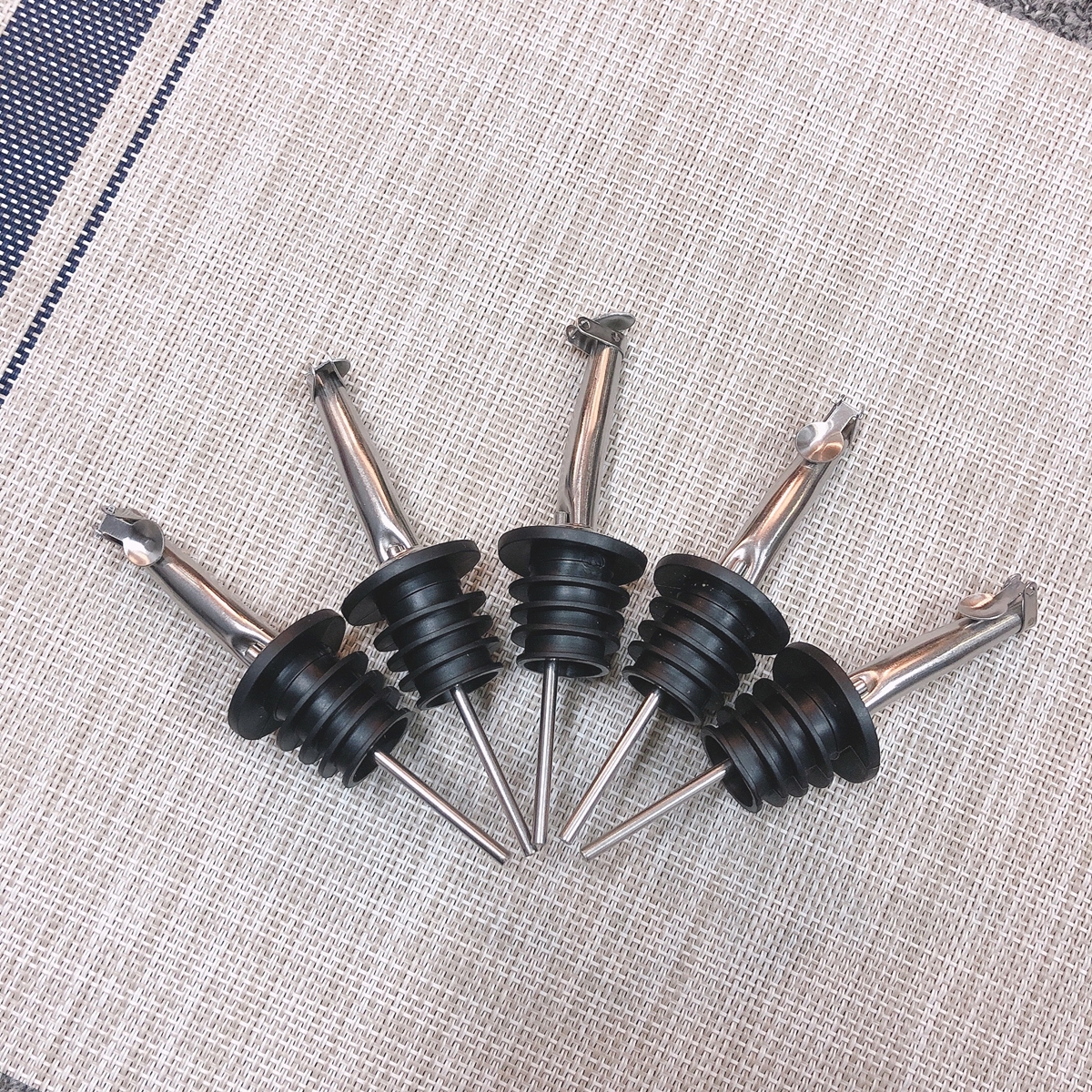 Combo 5 vòi rót rượu, dầu ăn đa năng Inox 304 DandiHome có nắp đậy