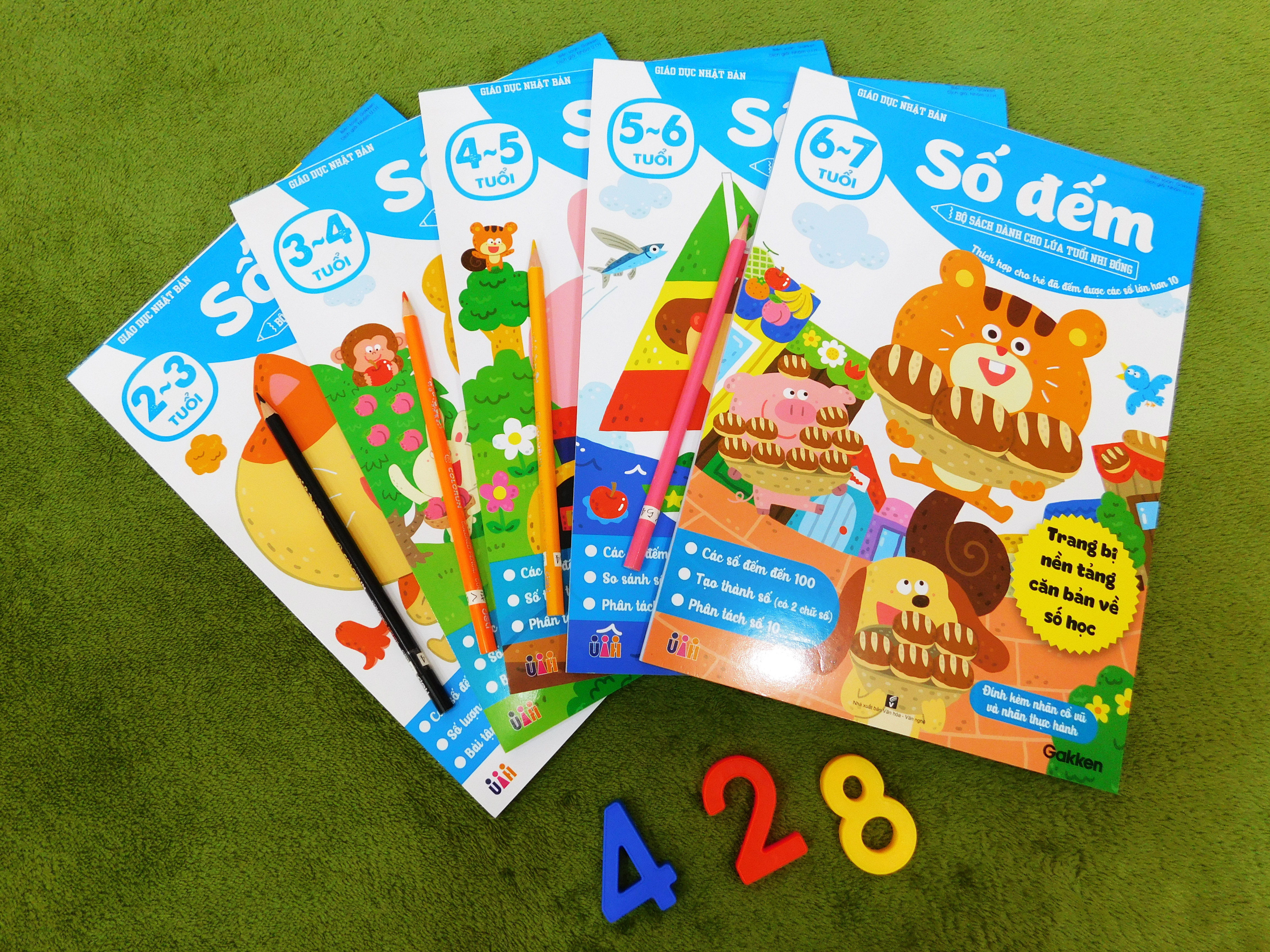 Số đếm (5~6 tuổi) - Giáo dục Nhật Bản - Bộ sách dành cho lứa tuổi nhi đồng - Thích hợp cho trẻ đã viết được đến số 10