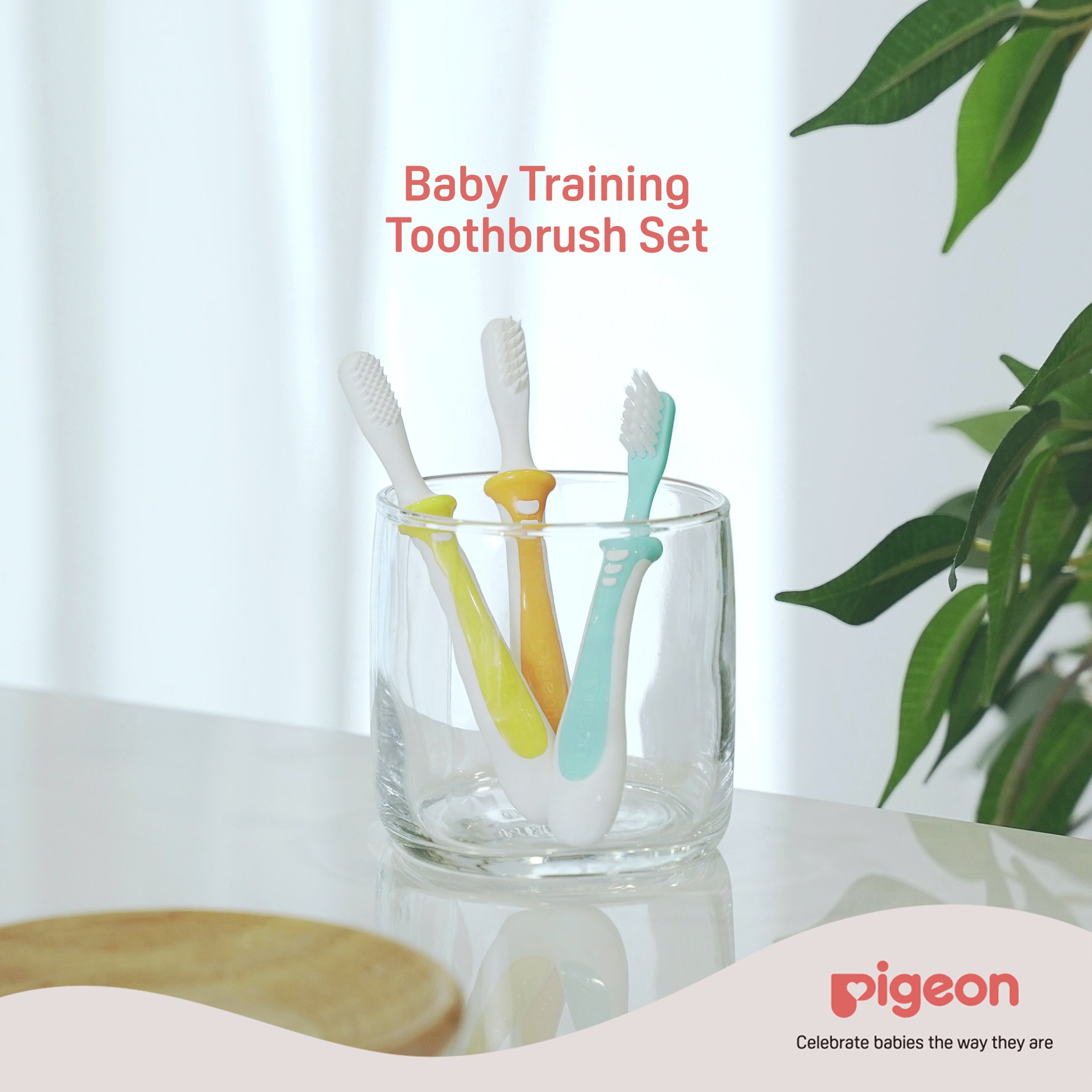 Bàn Chải Đánh Răng Cho Bé Pigeon Bước 1 Vàng