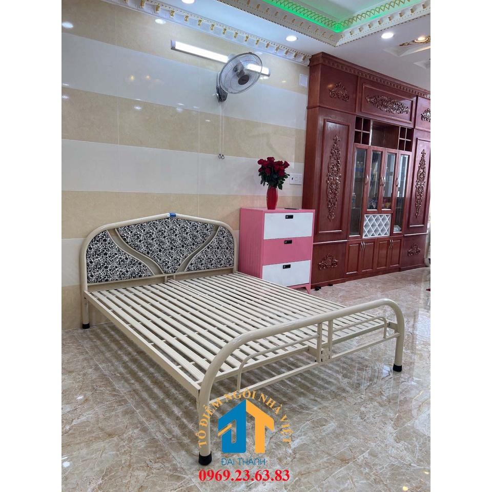 Giường sắt cao cấp ĐẠI THÀNH mẫu mới 1m8X2m