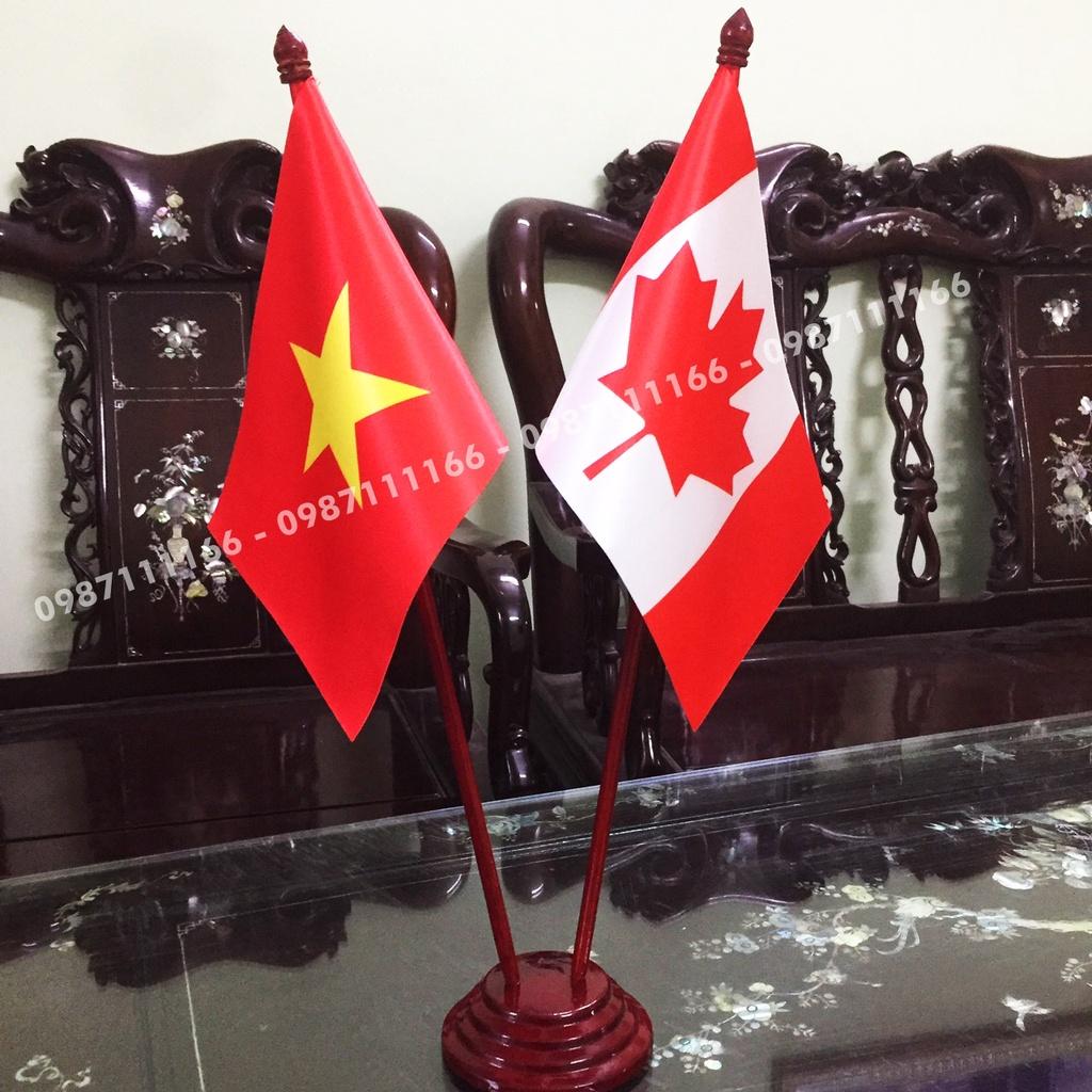 Cờ Để Bàn Đế gỗ Cắm 2 cờ Việt Nam - Canada In Kỹ Thuật Số