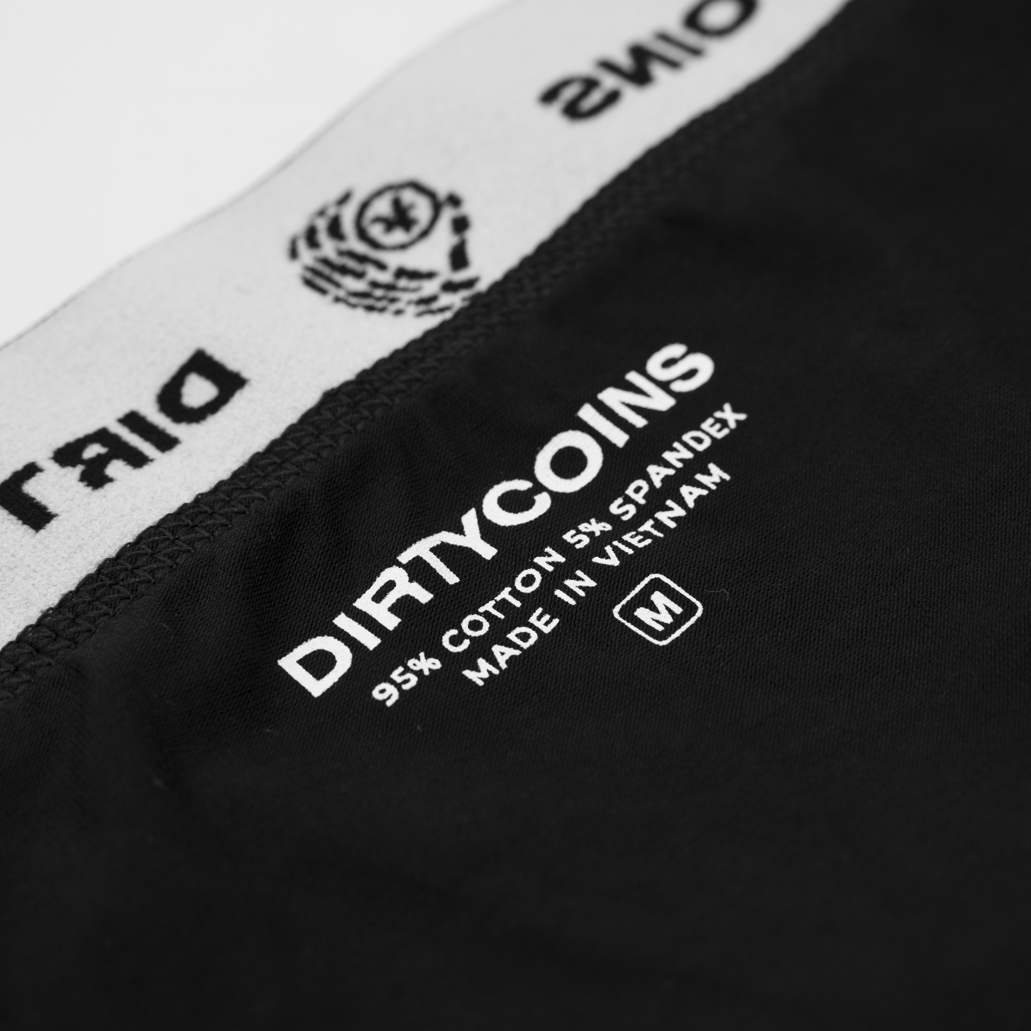 Quần DirtyCoins Logo Boxer - Black