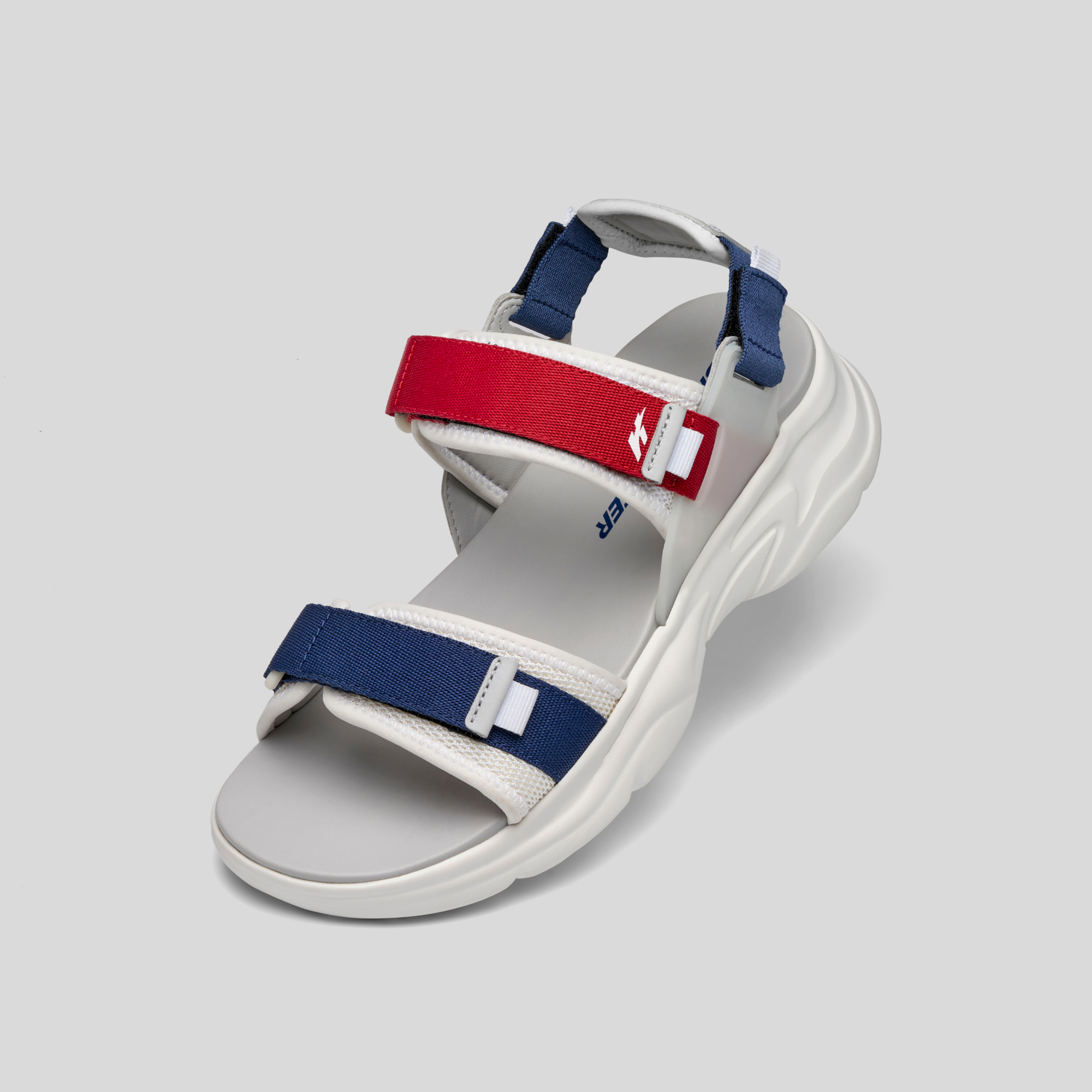 Sandals Thể Thao Nam Biti’s Hunter X Dune – Festive Edition 2K24​ HEM001300TRG (Trắng)