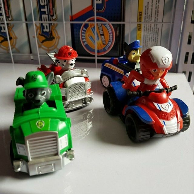 Bộ Đồ Chơi Đội Chó Cứu Hộ Paw Patrol A9 Có Khớp Cử Động Chân Tay 7 Nhân Vật Chất Liệu Nhựa ABS An Toàn Cho Bé