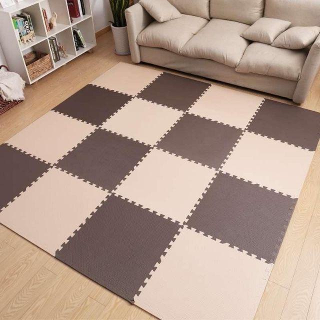 thảm xốp lot san nâu đen và kem 45×45×1cm