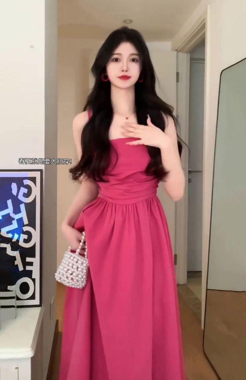 TOBE1SHOP Tea Break French Rose Sling Dress Trẻ em mùa hè 2023 Thắt lưng lộ ra váy dài nghỉ mát bên bờ biển gầy