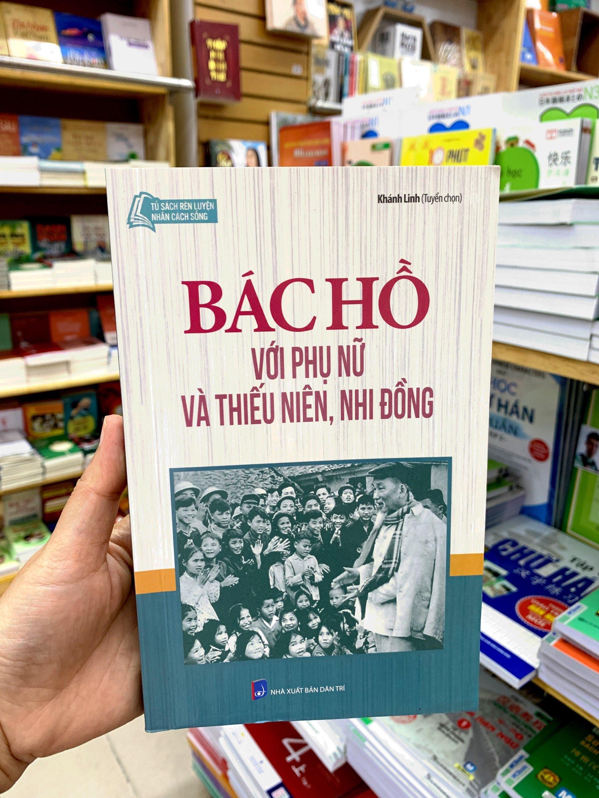 Sách Bác Hồ Với Phụ Nữ Và Thiếu Niên Nhi Đồng