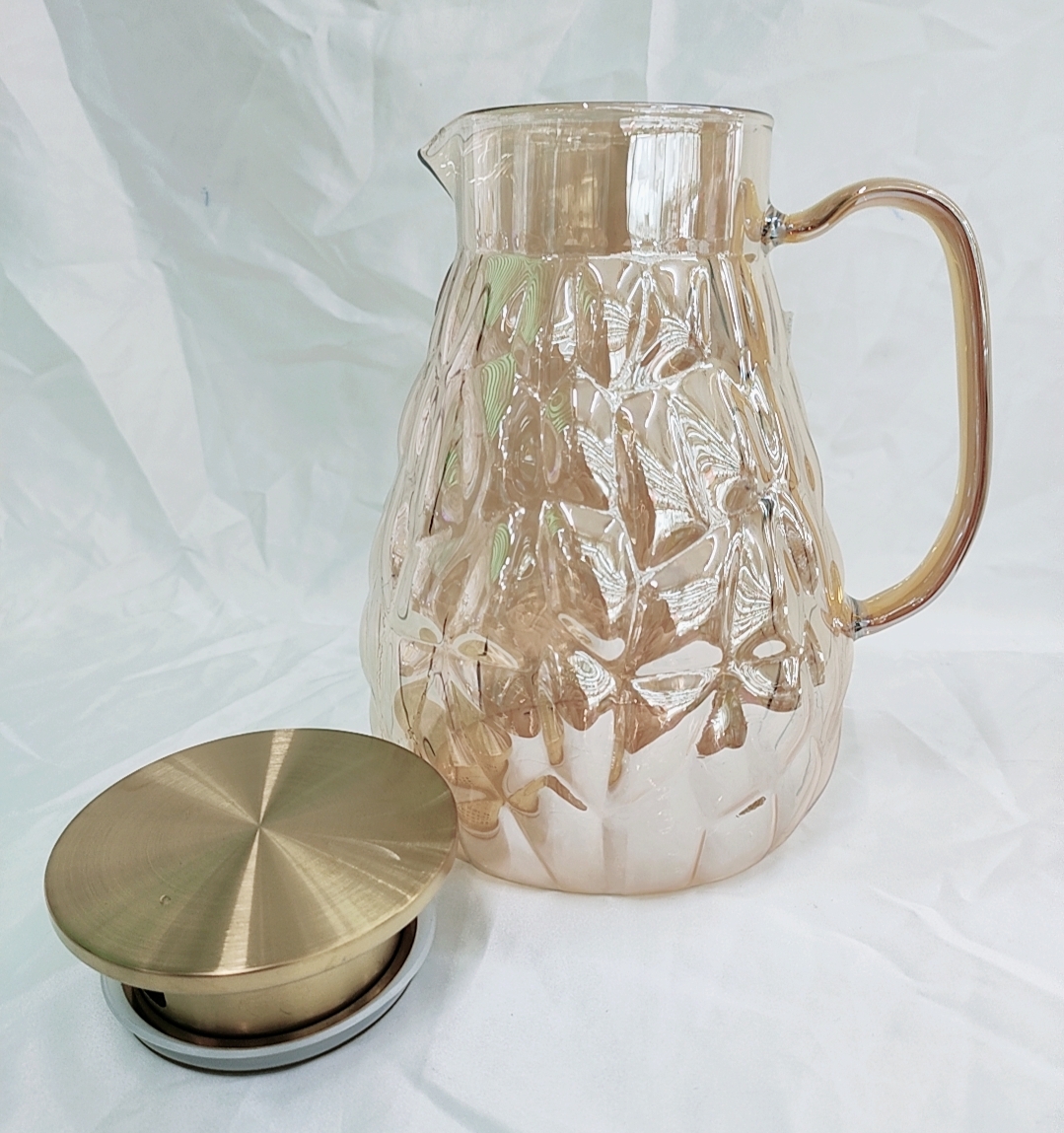 BÌNH ĐỰNG NƯỚC THỦY TINH MÀU VÀNG CHỊU NHIỆT 400 ĐỘ C DUNG TÍCH 1,7L