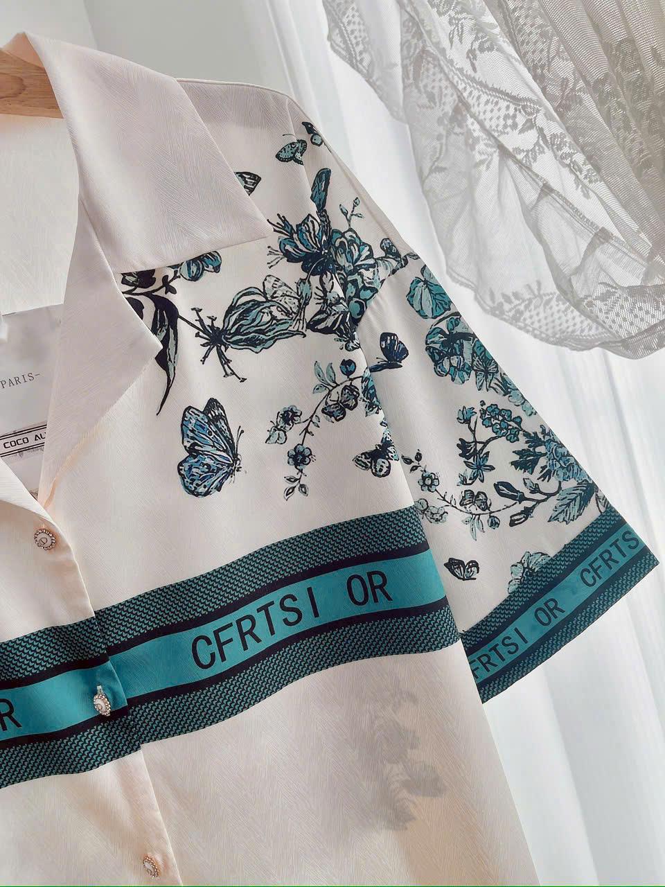 Đầm Sơ Mi Lụa Quảng Châu Cao Cấp Họa Tiết Xinh Xắn