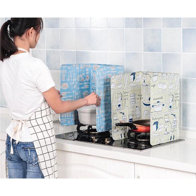 Miếng chắn dầu mỡ chiên xào có hình họa tiết - tấm che bếp gas mini tiện dụng hoa văn
