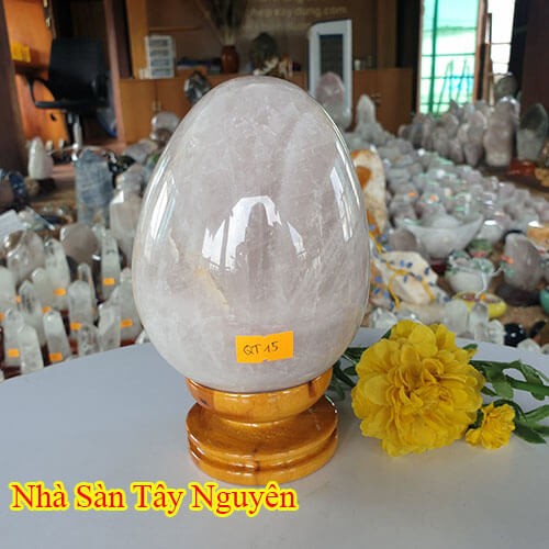 Đá thạch anh hồng tự nhiên hình quả trứng kích hoạt tài lộc vượng phát QT15 nặng 1.9kg kích thước 16x9 – vật phẩm phong thủy may mắn