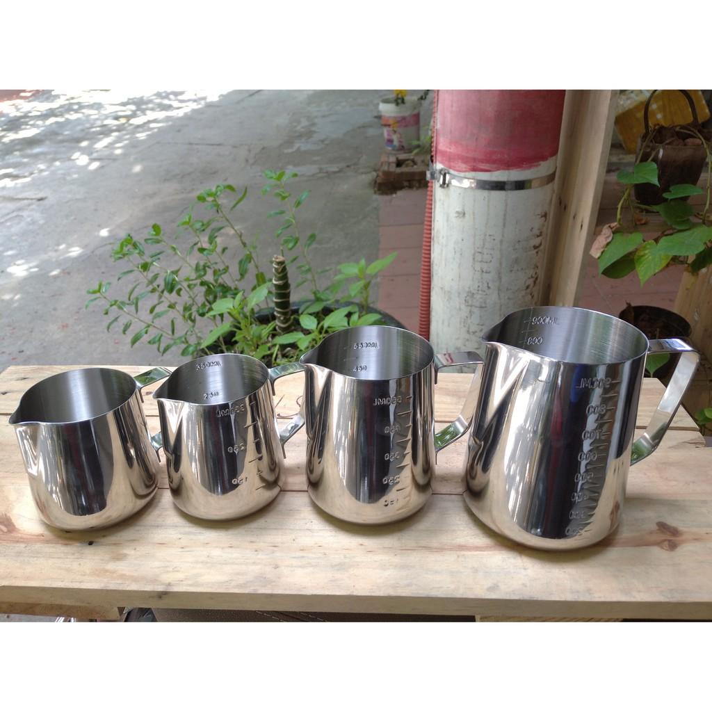 Ca đánh sữa inox (có vạch chia) 550ml (100% inox 304)