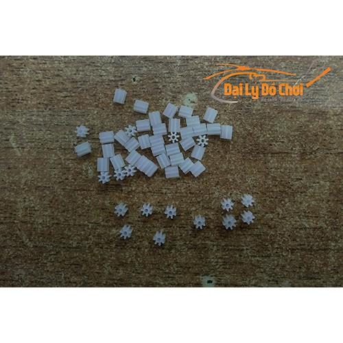 Bánh răng nhựa 7 răng lỗ trục 0.75mm nối trục động cơ