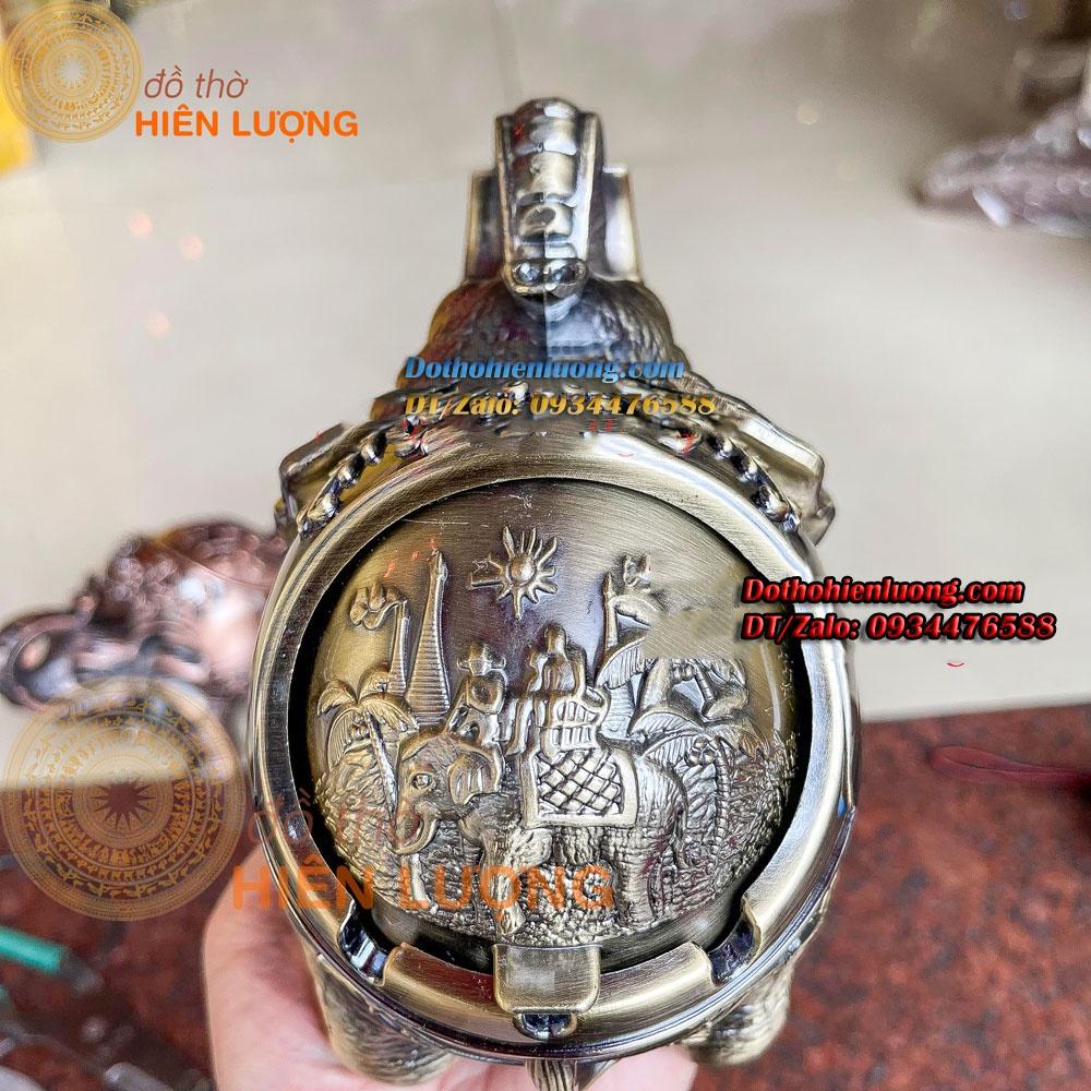 Gạt Tàn Voi Ôm Bằng Đồng Màu Vàng + Đỏ Đẹp Cao 11cm Để Trang Trí Phong Khách