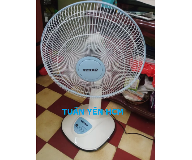 Quạt Điện Đứng Senko L1638 - Giao Màu Ngẫu Nhiên - Hàng Chính Hãng