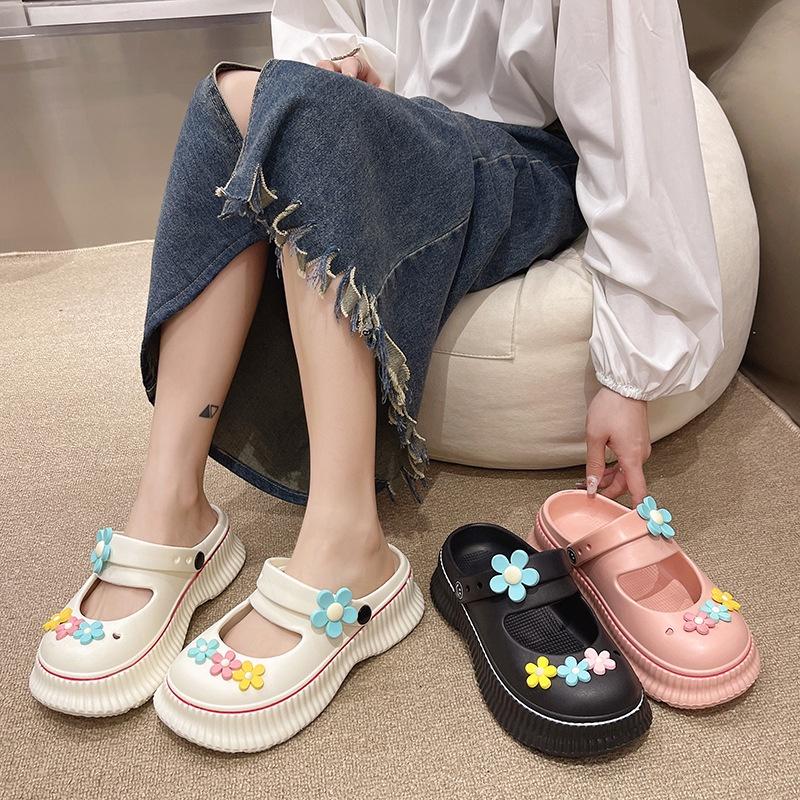 Dép sục nữ đế độn 4cm khoét đính sticker siêu cute chất eva siêu nhẹ chống nước đi mưa đi biển thoải masii - SL0