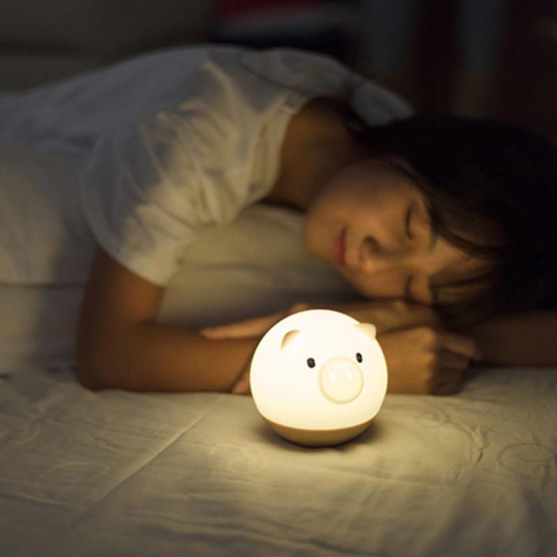 Đèn ngủ cảm ứng chú heo ngộ nghĩnh