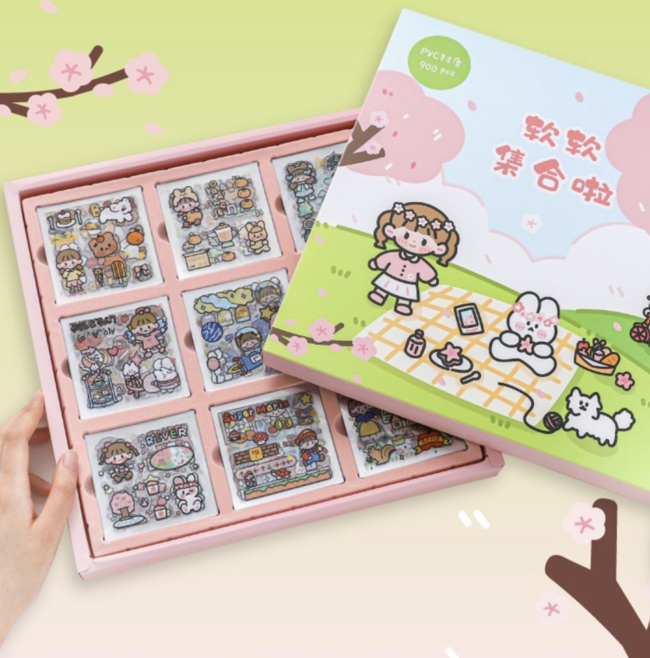 Sticker hộp 900 tấm hình bé gái dễ thương
