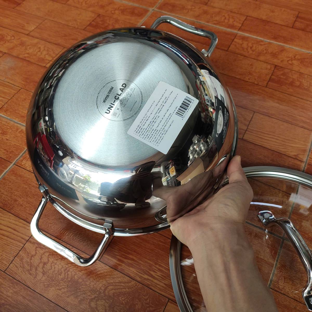 Nồi lẩu Inox 304 đúc liền 3 lớp 2 quai Hàn Quốc Uni-Clad size 22cm/ 26cm vung kính