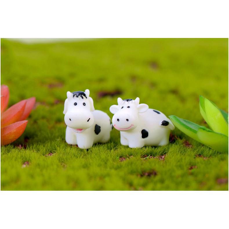 Tiểu cảnh mini ️ Bò sữa trắng đáng yêu trang trí tiểu cảnh sen đá, sân vườn, bể cá, bể terrarium
