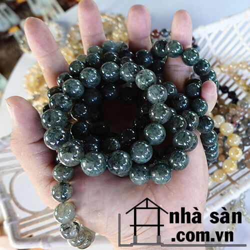 Vòng tay phong thủy đá thạch anh tóc xanh