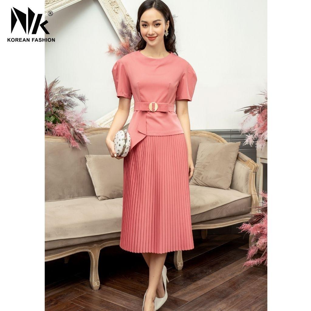 Bộ Váy Áo Nữ Công Sở NK FASHION Áo Tà Gấp Chân Váy Midi Dập Ly, Chất Liệu Nhập Hàn Cao Cấp, Hiện Đại NKBD2011004