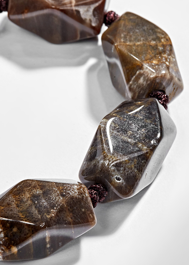 Vòng tay gỗ hóa thạch Ngọc Quý Gemstones