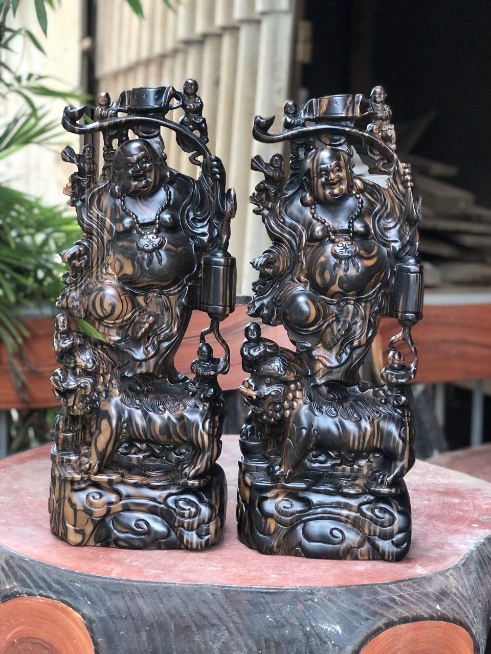 Tượng phật di lặc ngũ phúc bằng gỗ mun hoa kt cao 60×23×14cm