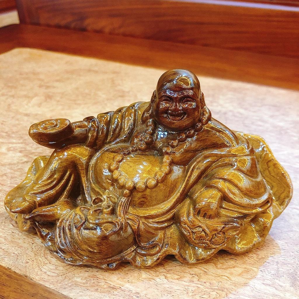 Tượng Phật Di Lặc Ngồi Lá Sen Bê Bát Vàng Gỗ Bách Xanh Để Xe Ô Tô, Bàn Làm Việc.