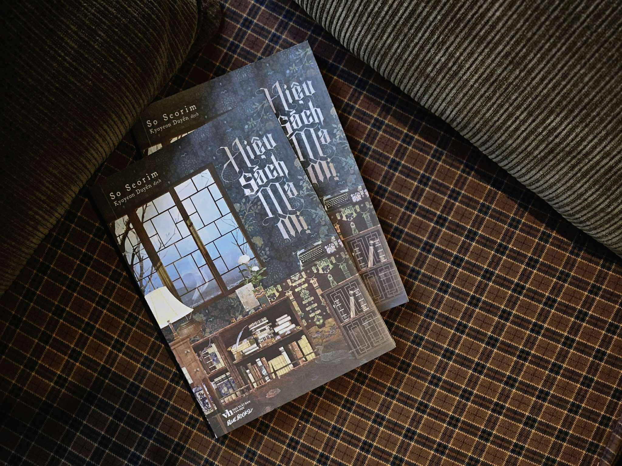 Hiệu Sách Ma Mị