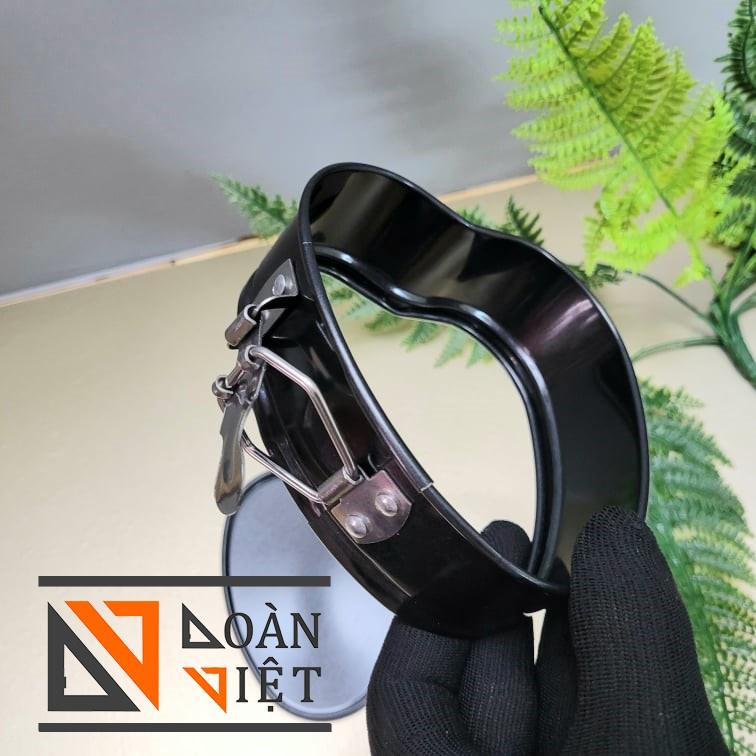Khuôn Gài Chống dính Tim / Tròn / Chữ Nhật. Khuôn Bánh Bông Lan. Dụng cụ bếp KHUÔN ĐẾ RỜI Thép Cacbon Không Dính. Đồ Gia Dụng nhà bếp pha chế làm bánh nguyên liệu