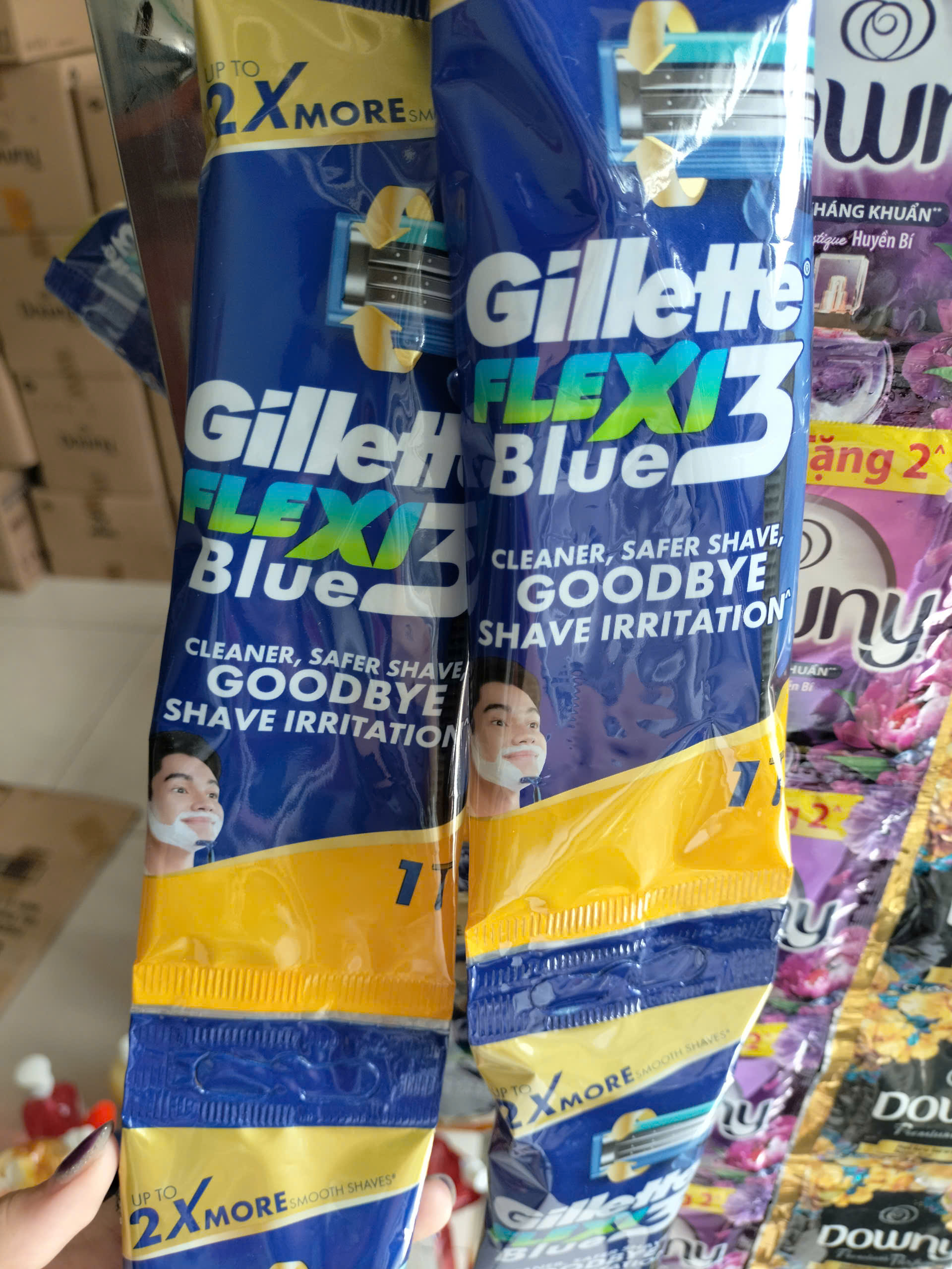 Dao cạo râu Gillette 3 lưỡi Flexi Blue3 dây 6 cây