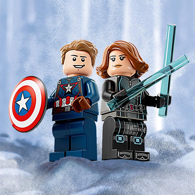 Đồ Chơi Lắp Ráp Cuộc Rượt Đuổi Captain America &amp; Black Widow LEGO SUPERHEROES 76260